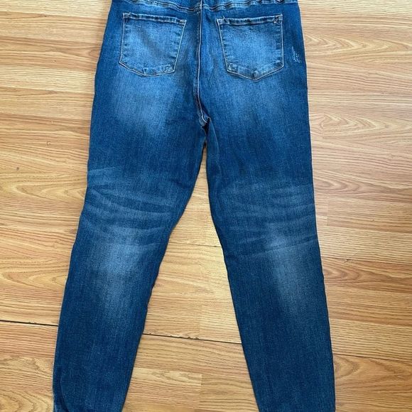 Tricot | DISTRESSED JEANS SIZE 2X - Picture 2 of 8